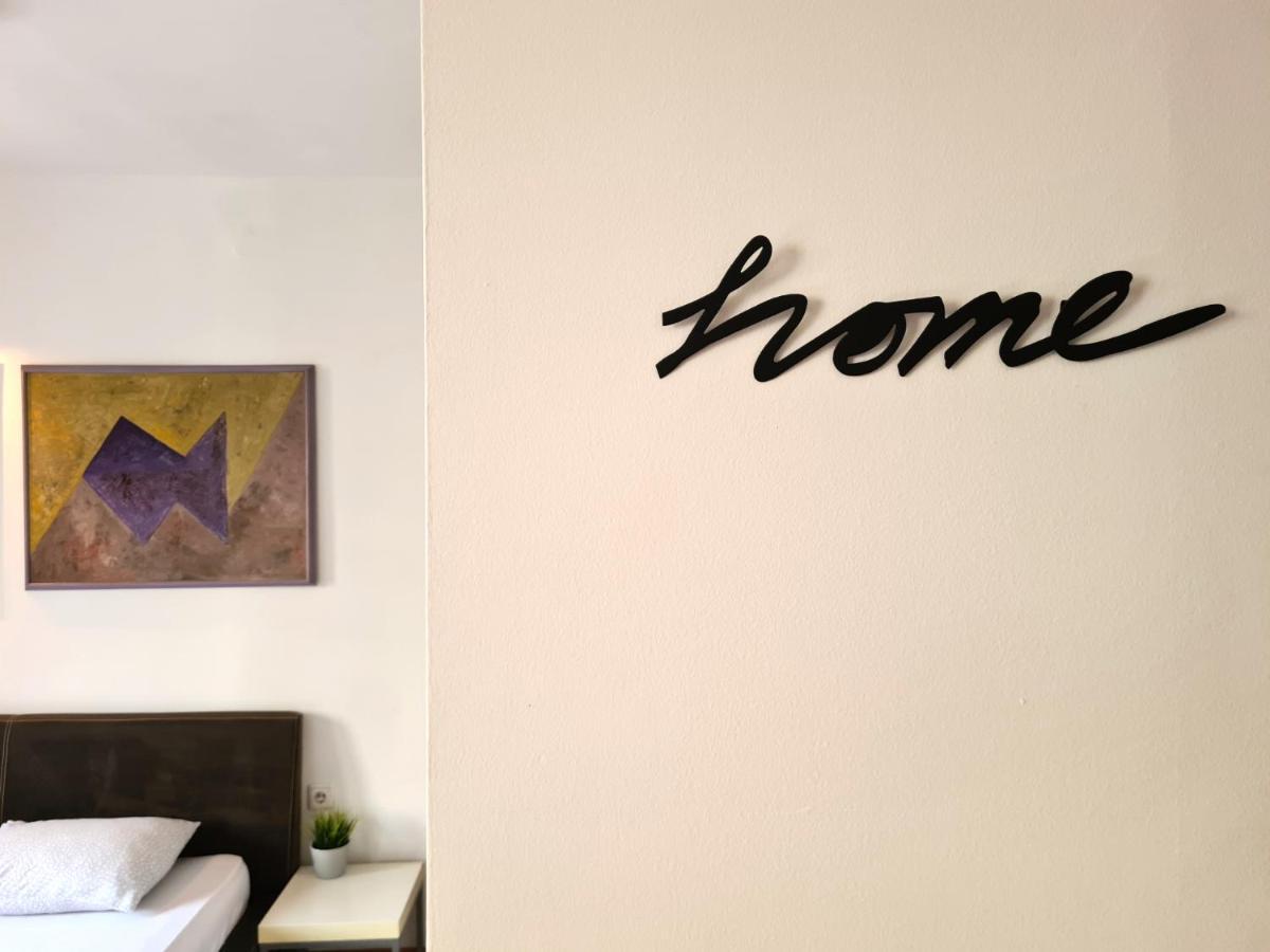 Mika Square Apartman Szkopje Kültér fotó